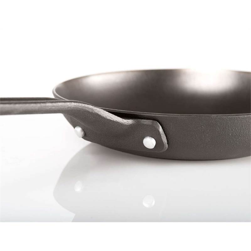 GSI Outdoors Guidecast 8 Inch Frying Pan-3
